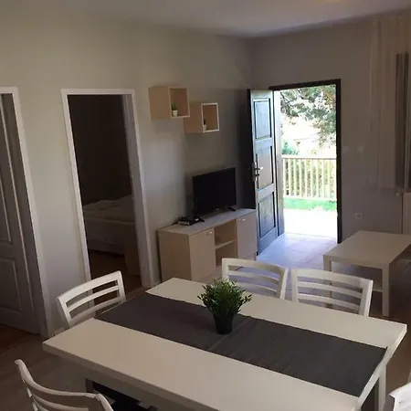 Holiday home комплекс кали, к.к. чарк *